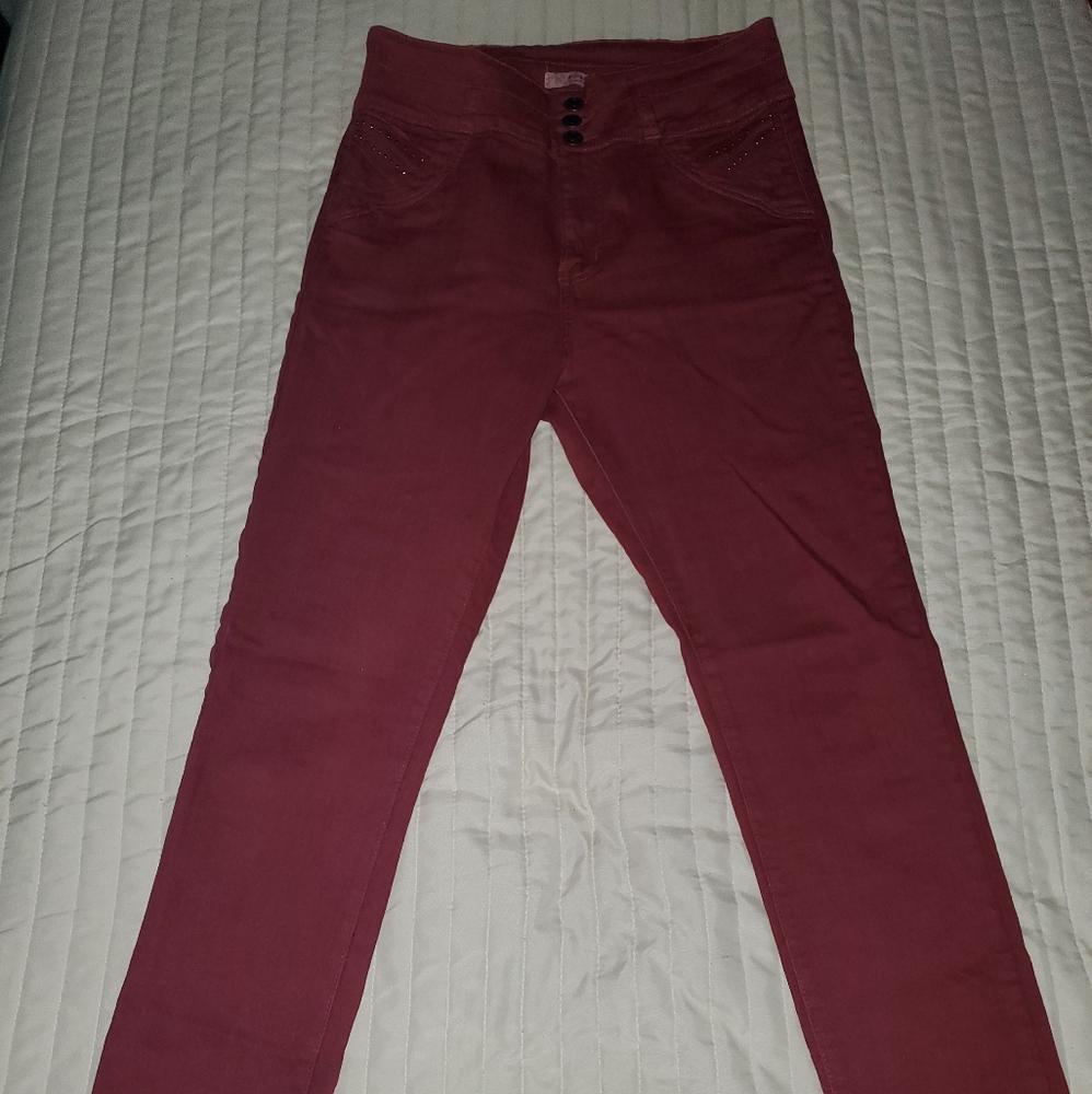 Juniors' Bottoms